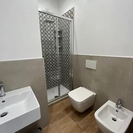 Levante Central Rooms-3