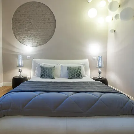 Cardilli Luxury Rooms-3