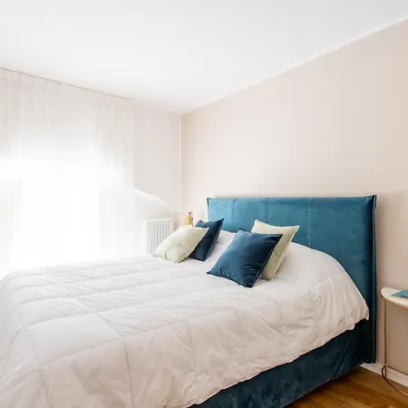 Moncada Suites & Apartments-3