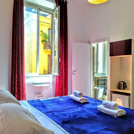Nik Rooms-2