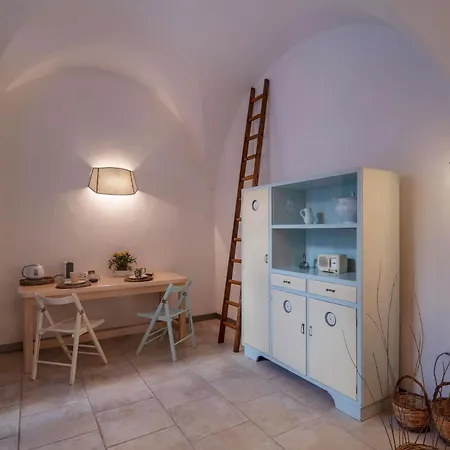 B&B Corte Dei Romiti - Lecce Selection-2