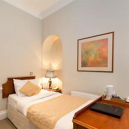 Staunton Hotel-3
