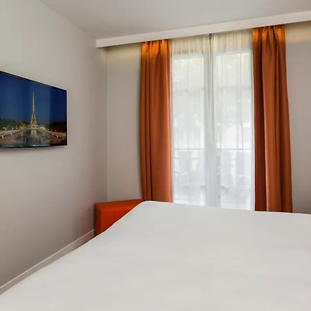 Hotel Paris Vaugirard-3