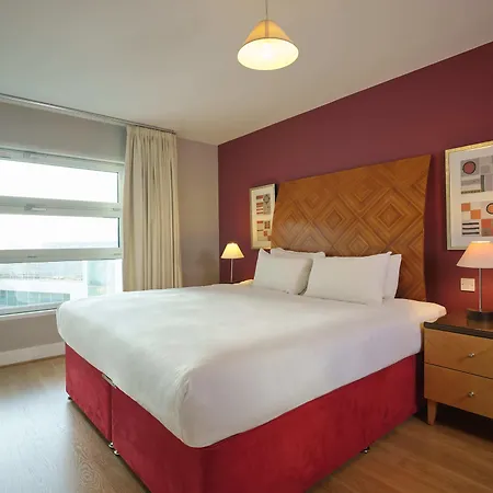 Marlin Apartments - London Bridge Empire Square-2