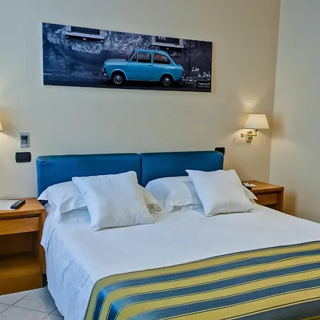 Crosti Hotel-3