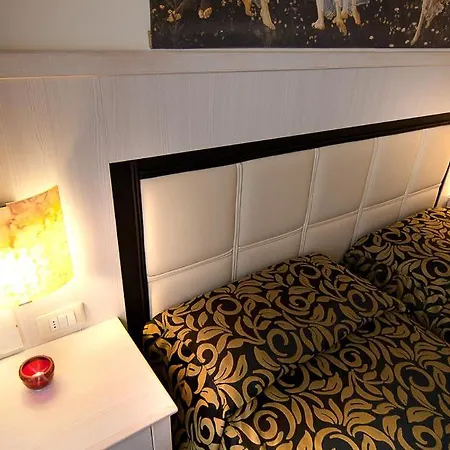 Florence Room B&B-3