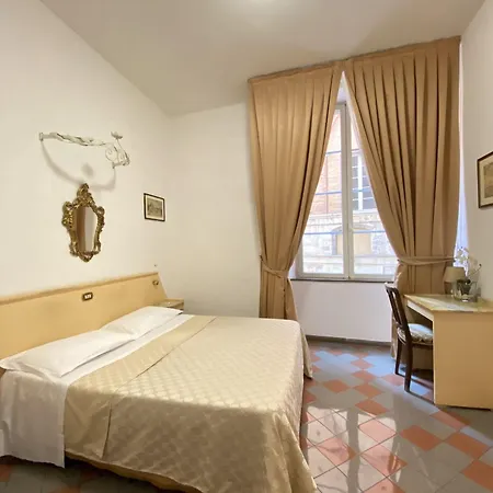 Piccolo Hotel Etruria-2