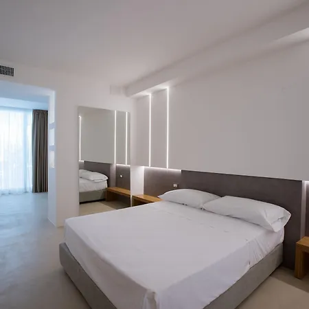 Seven Suite-3