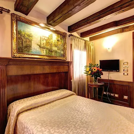 Palazzo La Scala-3