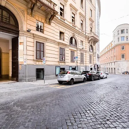 Jmartins Roma Suites-3