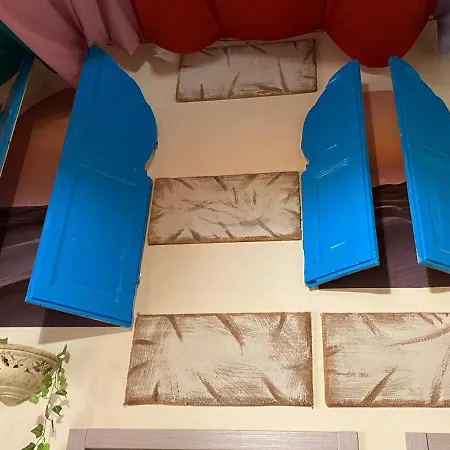 Hollywood Inn Palermo-2