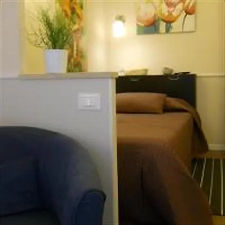Colfelice Rooms-3