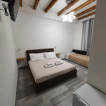 5 Terre Station Rooms-3