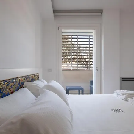 Helios Guest House-2