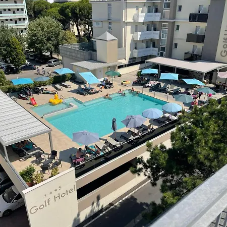 Hotel Golf ***S-2