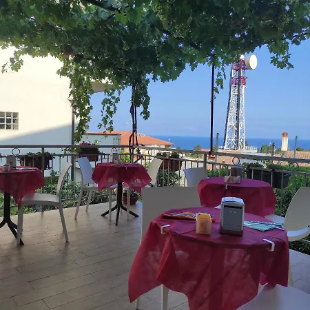 B&B Leonida-2