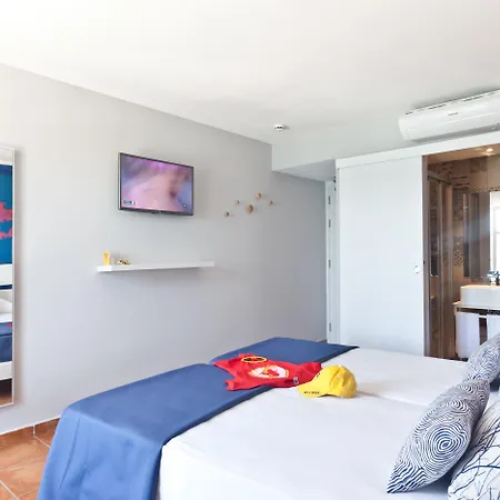 Ryans La Marina (Adults Only)-2