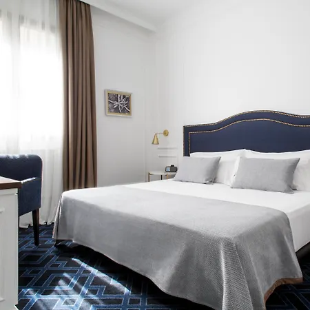 Hotel Midmost By Majestic Hotel Group-3