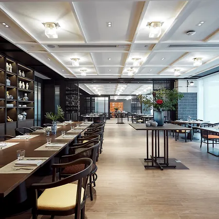 Montien Hotel Surawong Bangkok-2
