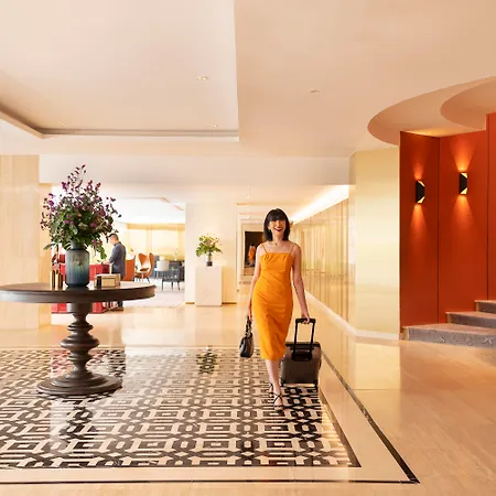 Montien Hotel Surawong Bangkok-3