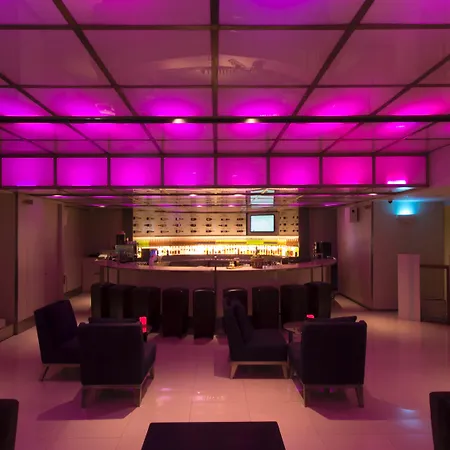 Pathumwan Princess Hotel-3
