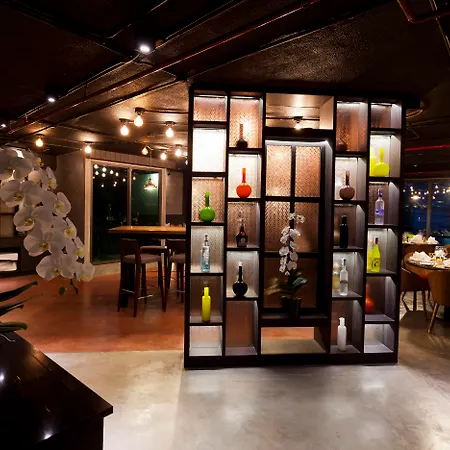Rakyim Siam - Sukhumvit 15-3