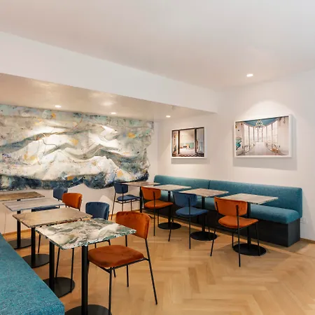 Galleria Vik Milano - Townhouse Galleria - Small Luxury Hotels Of The World-2