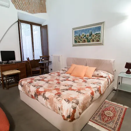 La Corte Del Re Suite&Rooms Arezzo-3