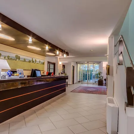 Best Western City Hotel-2