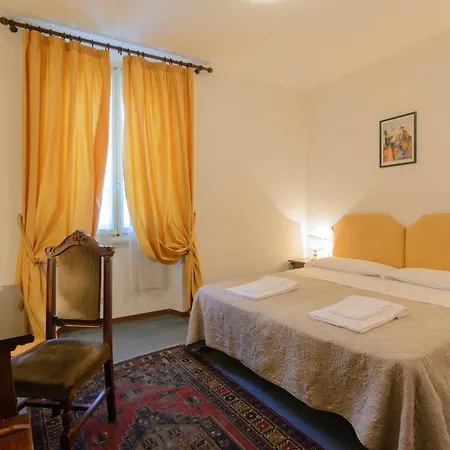 Hotel Rex-3