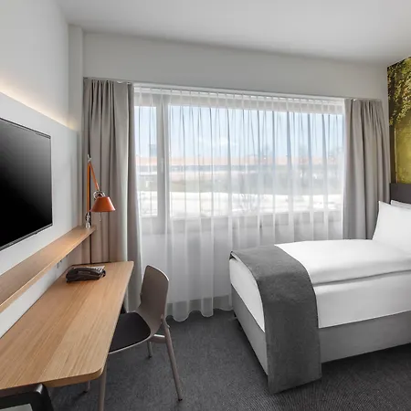 Holiday Inn Munich - Leuchtenbergring By Ihg-2