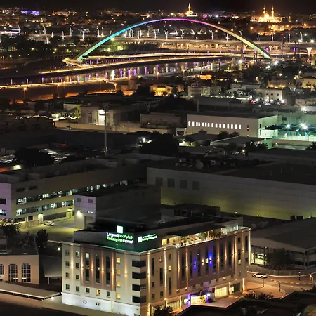 Holiday Inn Express Dubai Safa Park By Ihg-2