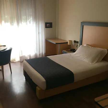 Plus Welcome Milano-3