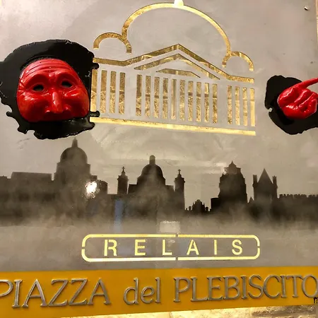 Relais Piazza Del Plebiscito-3