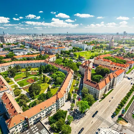 Clarion Hotel Vienna South-3