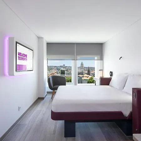 Yotel Porto-2