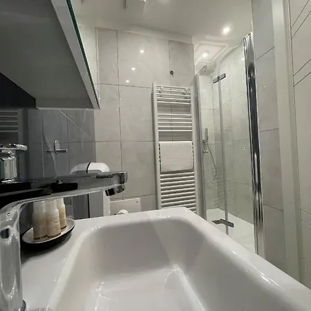 Bnb Apartment Ferrara-3