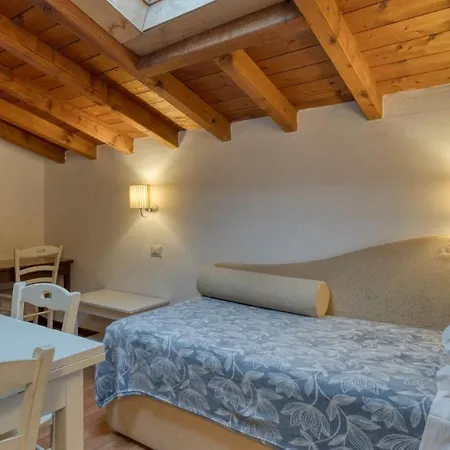 Cascina Volta-3