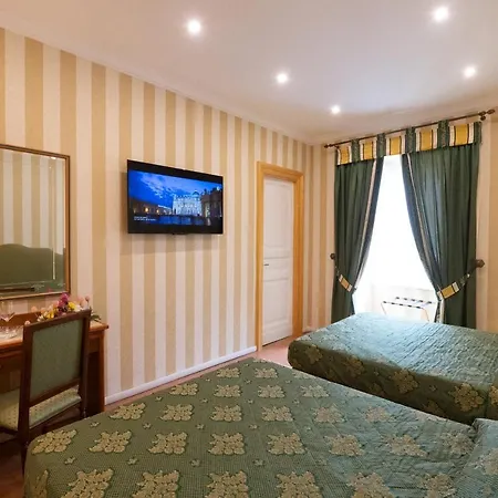 Venus Inn Rome Guest House-3