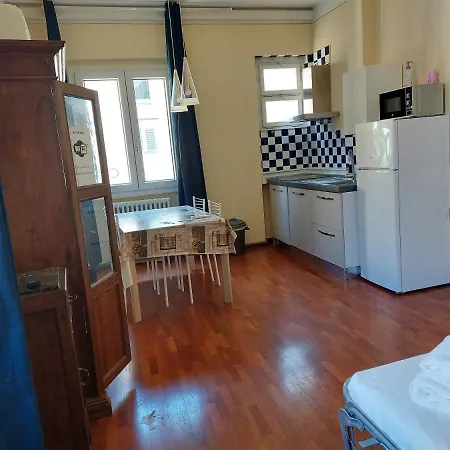 La Tana Dei Leoni Affittacamere-2