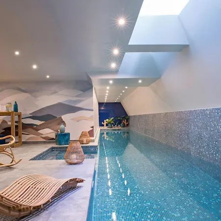 Hotel Parister Piscine&Spa-3