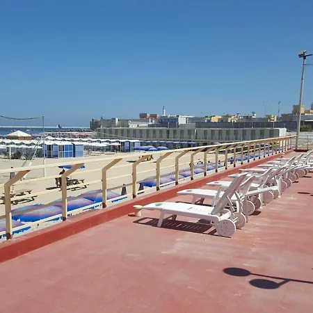 Hotel Mare Pineta-3