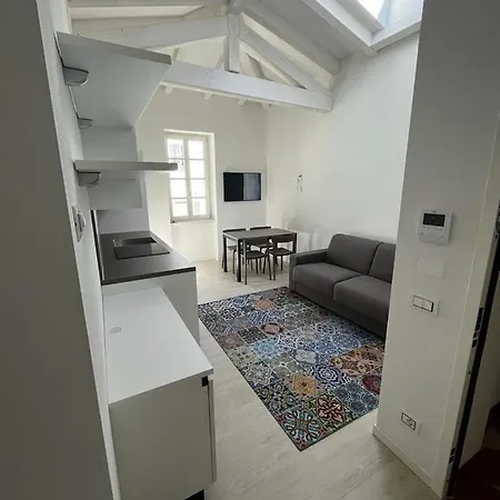 Smart Apartments Palazzo Mazzini-2