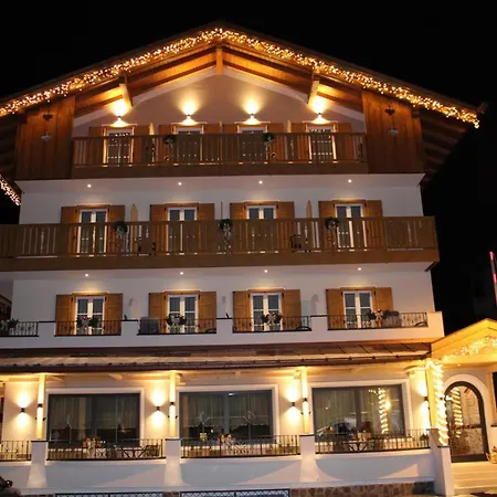 Hotel Villa Cima Undici-3