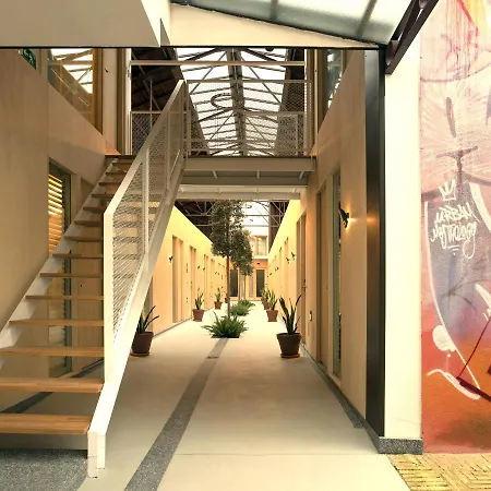 Mythic Valencia-3