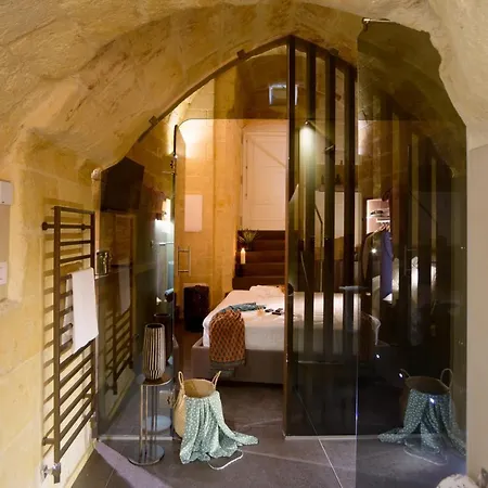 Le Malve Cave Retreat-2