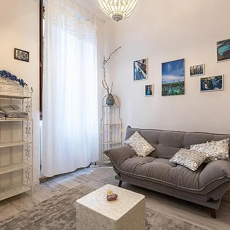 White & Gold Suite Verona-3