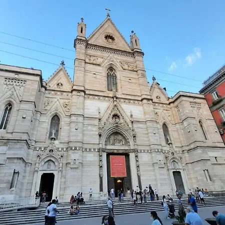Napoli Royal Suite-2