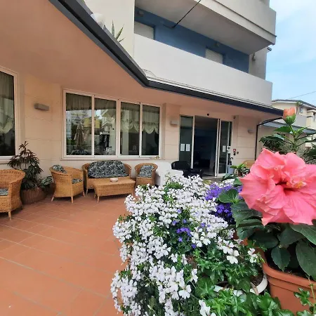 Hotel Ricchi-2