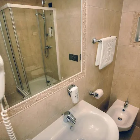 Hotel Grace-3